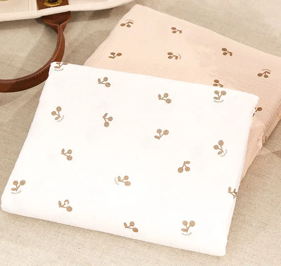 Ткань с принтом из 100% хлопка двойная крепированная марлевая ткань Crinkled cheery print для детских брюк