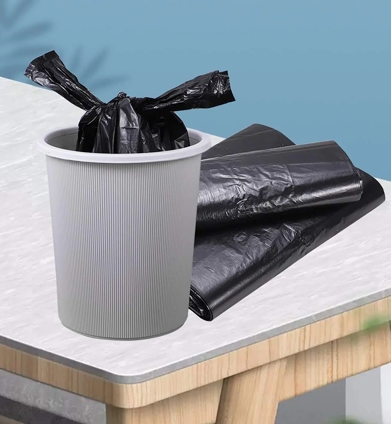 Small Black Trash Bags with Handlesand  T-shirt Rubbish Bags Wastebasket Bags for Office