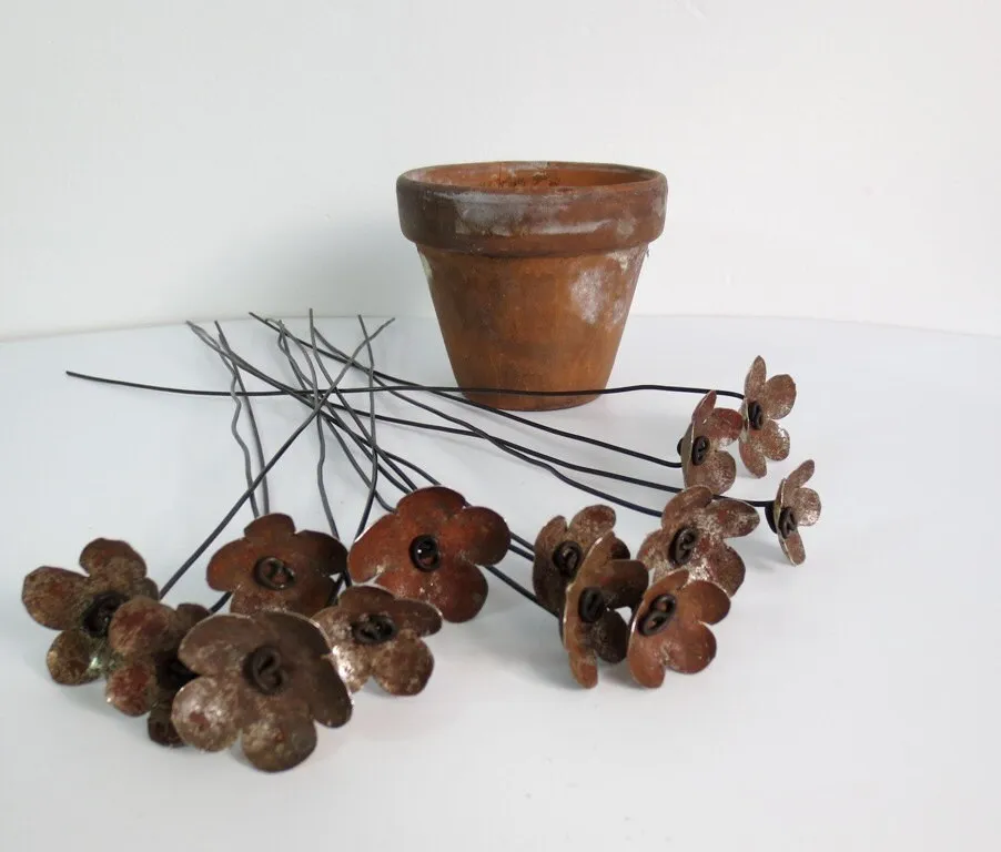 Factory supply rusty metal lanterns flower metal rusty metal flowers cutouts garden outdoor