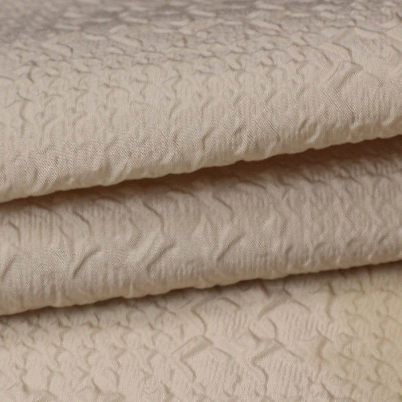 Hot selling SD pongee plain fabrics for clothing woven casual jacket fabric