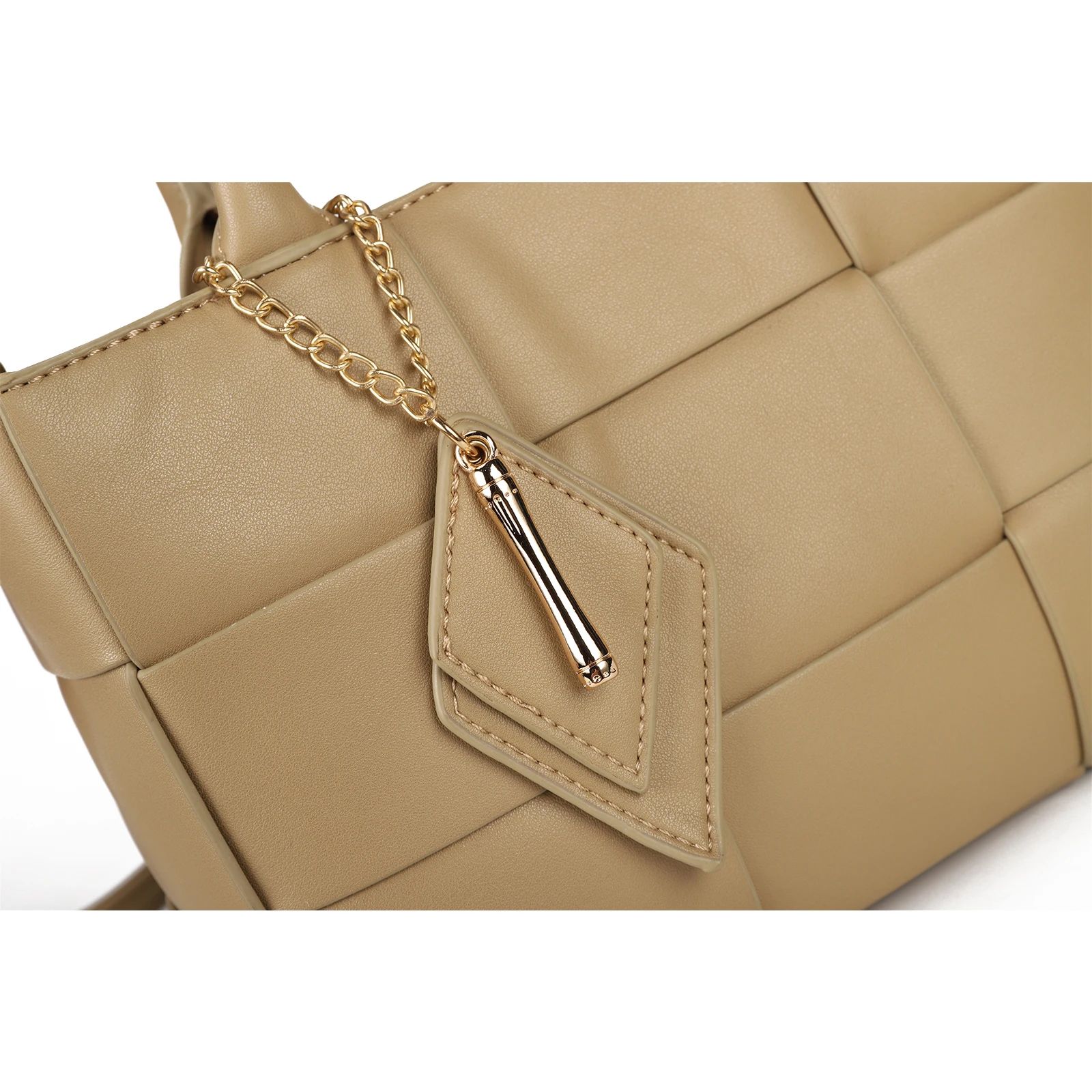 HEC 2022 Elegant Design Women Woven Purses Fashion Ladies Small Ladies Handbag Crossbody