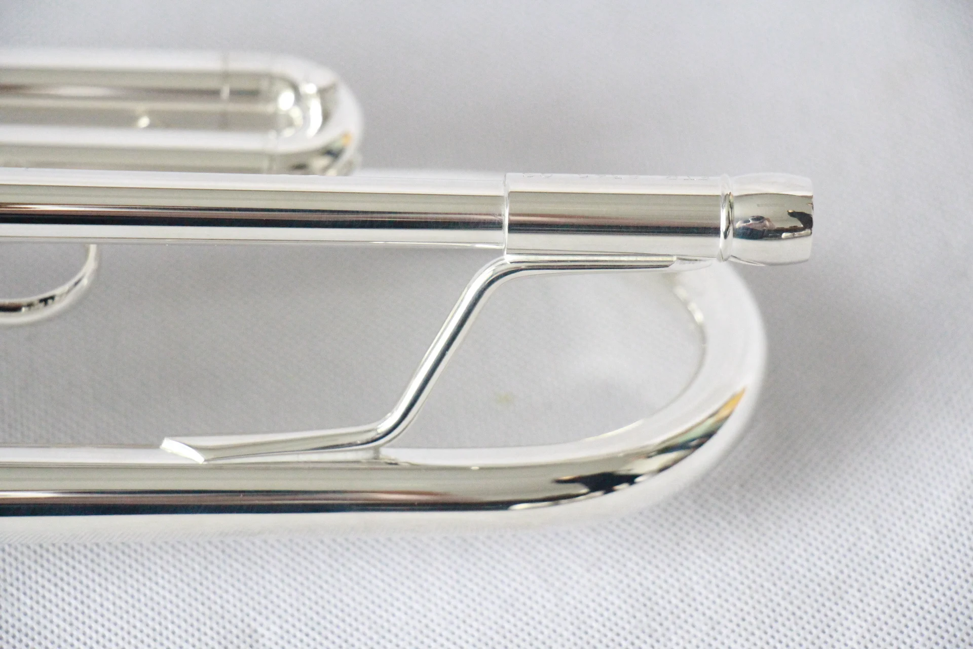 
High end gold cooper professional trumpet B ach style silver plated expensive trumpets top level trumpet 