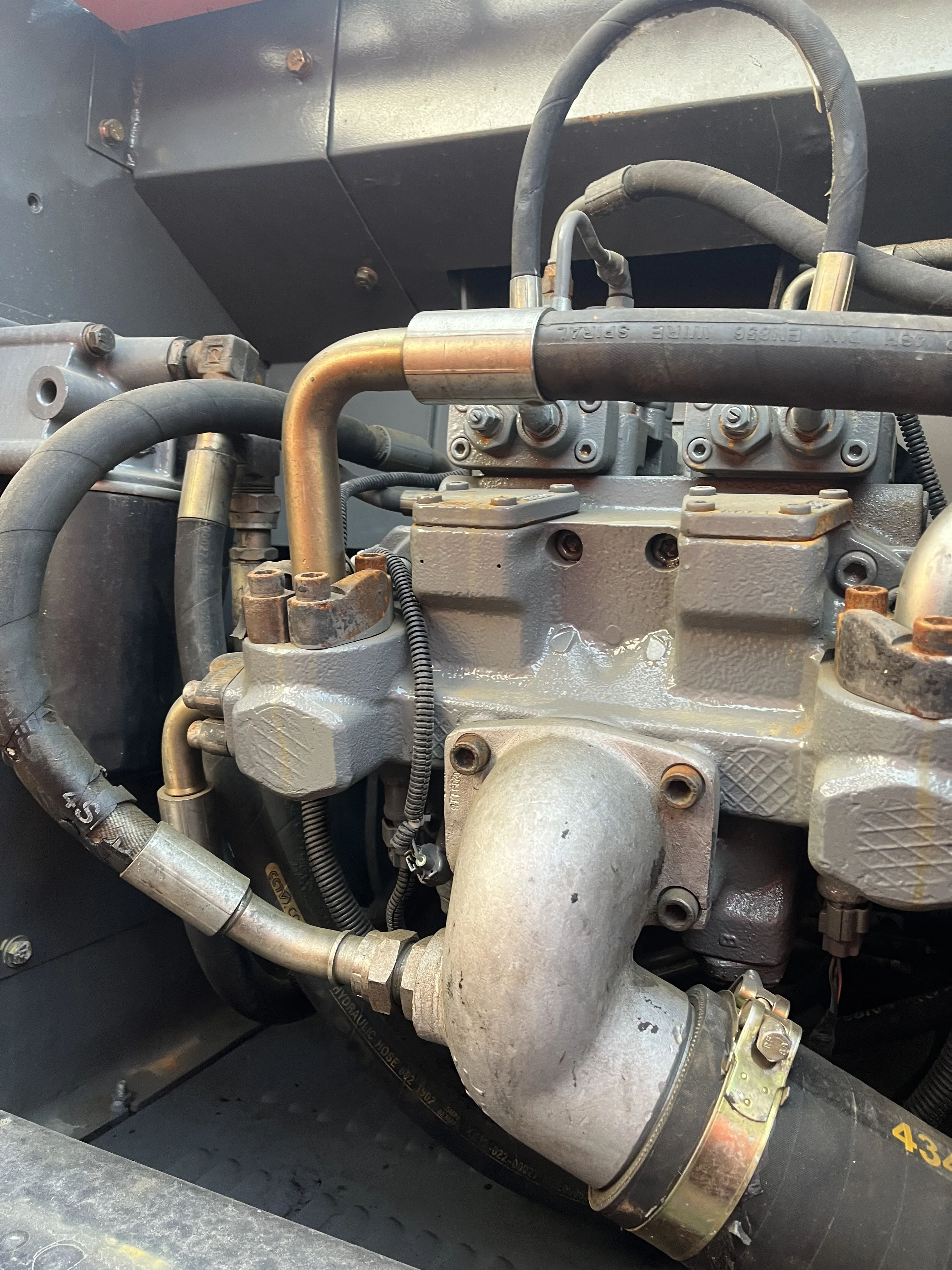 Used Excavator Hitachi ZX200 excavator Japan original  Hitachi ZX100 120 200 240 350 hydraulic crawler low price in stock