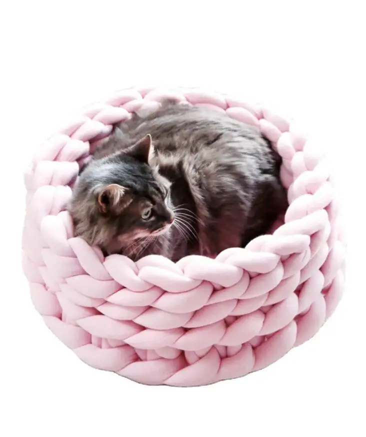 Luxury Round Breathable Hand Knitting Yarn Cat Bed Round Hand Weaving Pet  Dog Bed