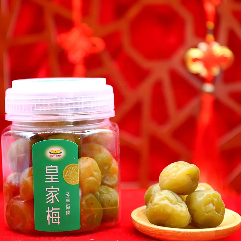 Snack canned Royal plum