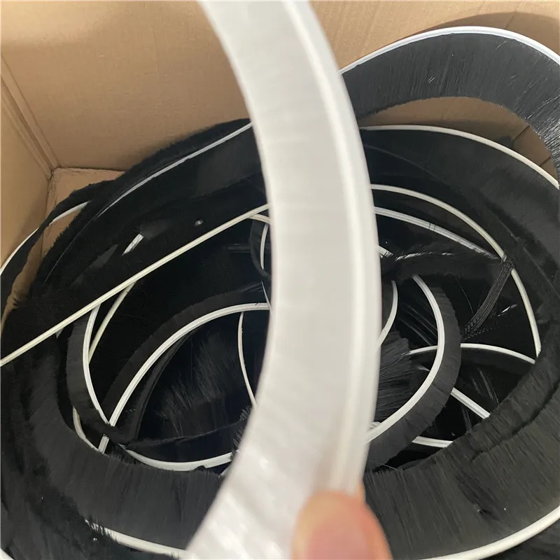 CMX soft base seal brush strip soft black nylon silk brush