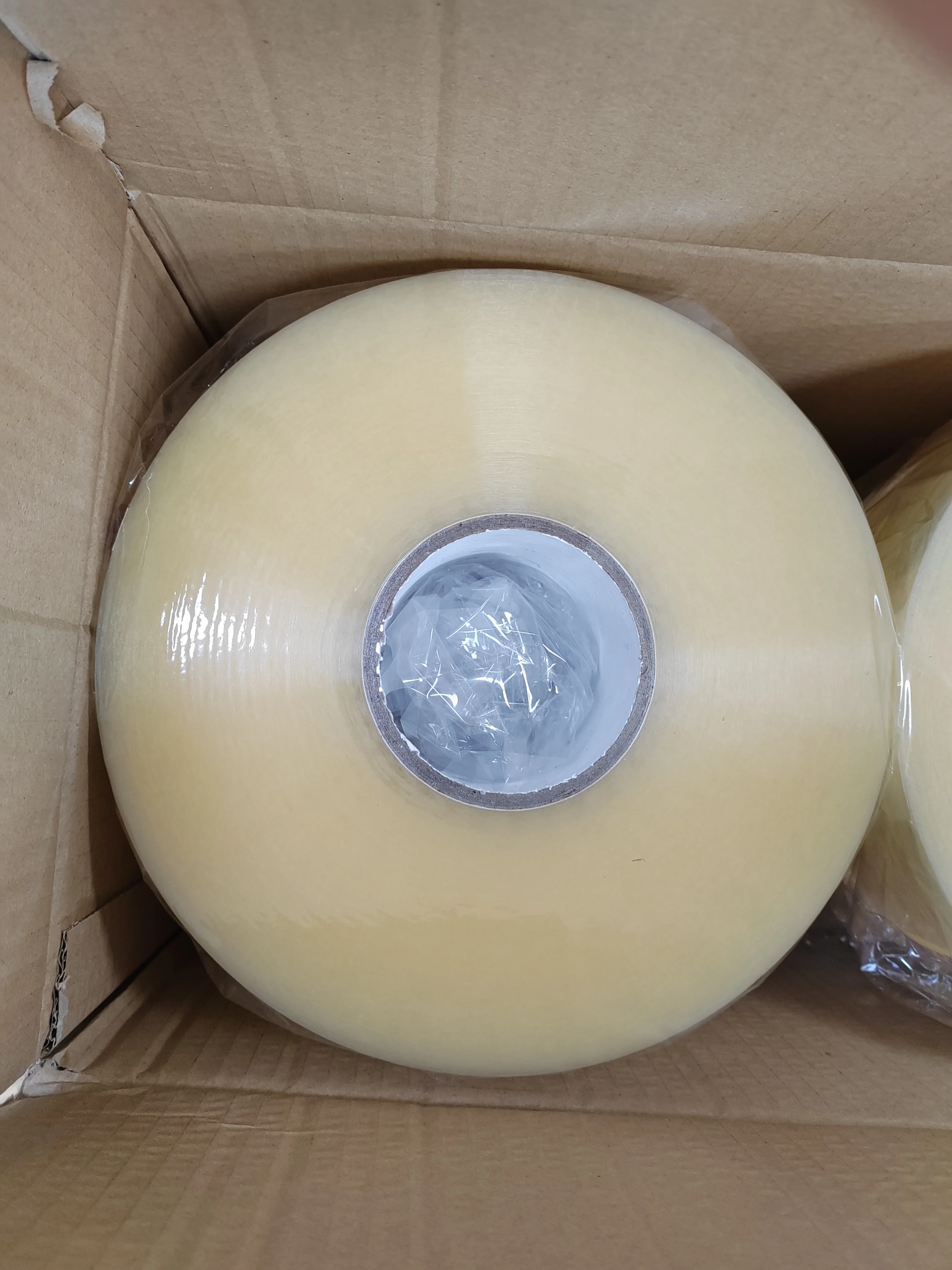 Adhesive printing machine 25mm 500 rubberbase glue 300 packing china opp tape customize