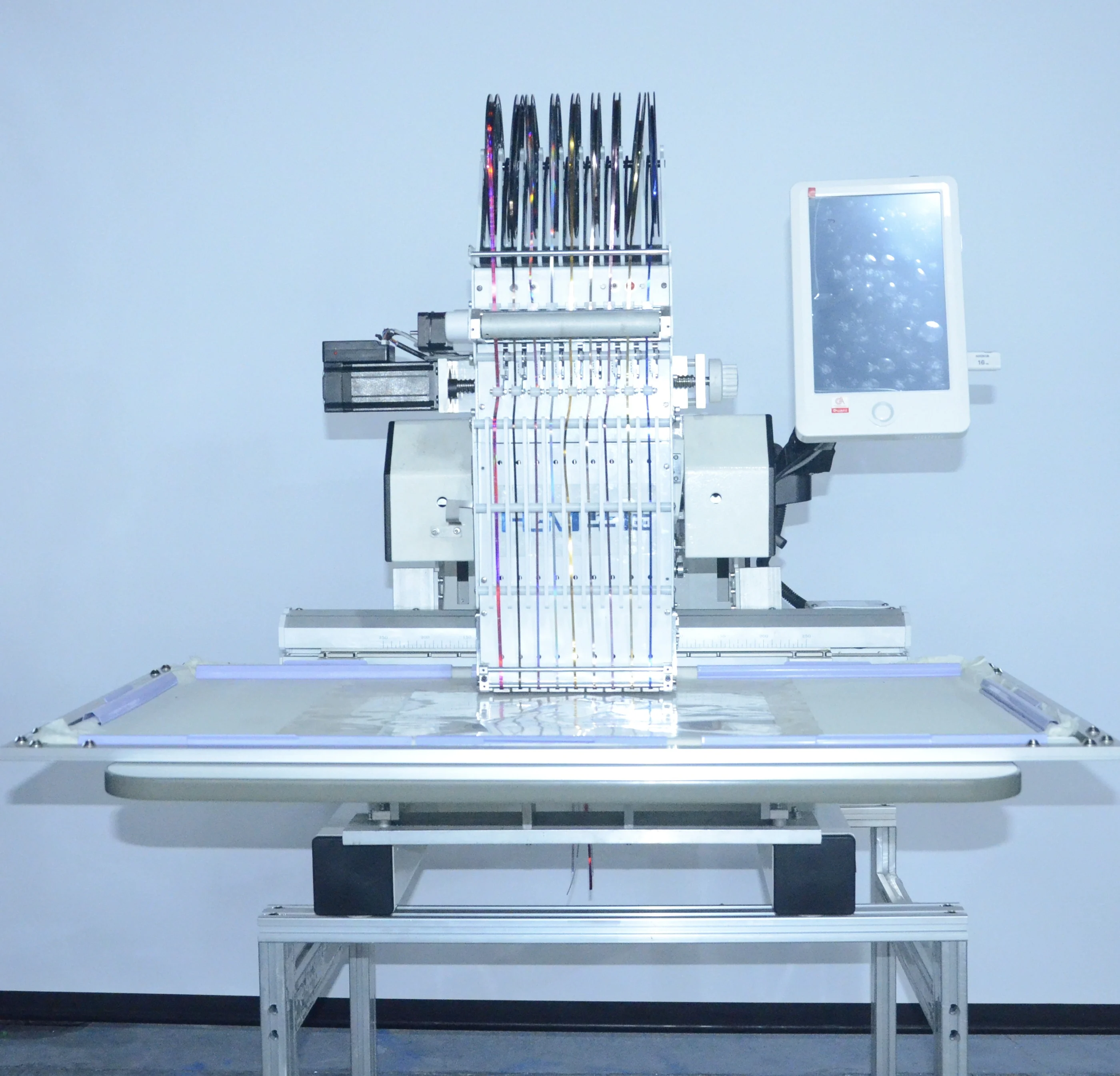 automatic hot-fix sequin machine computerized feeding vinyl spangle transfer pet film design