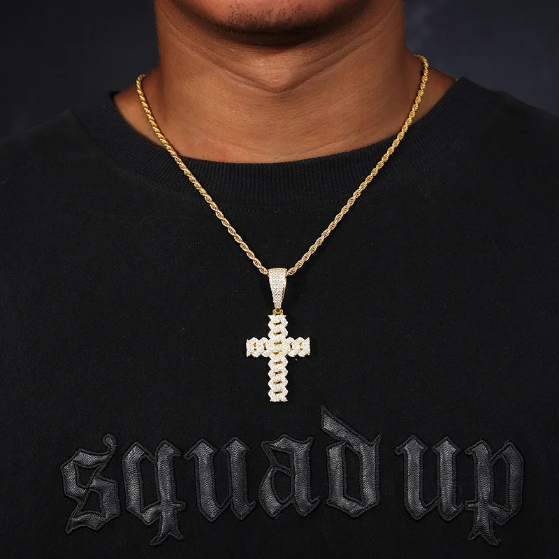 Sophisticated 925 Silver Cross Pendant for Men Moissanite 18K Gold Plated Elegant Religious Jewelry