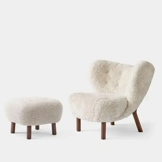 Wooden leg little petra lounge white boucle fluffy accent chair modern small boucle fabric teddy amr chair