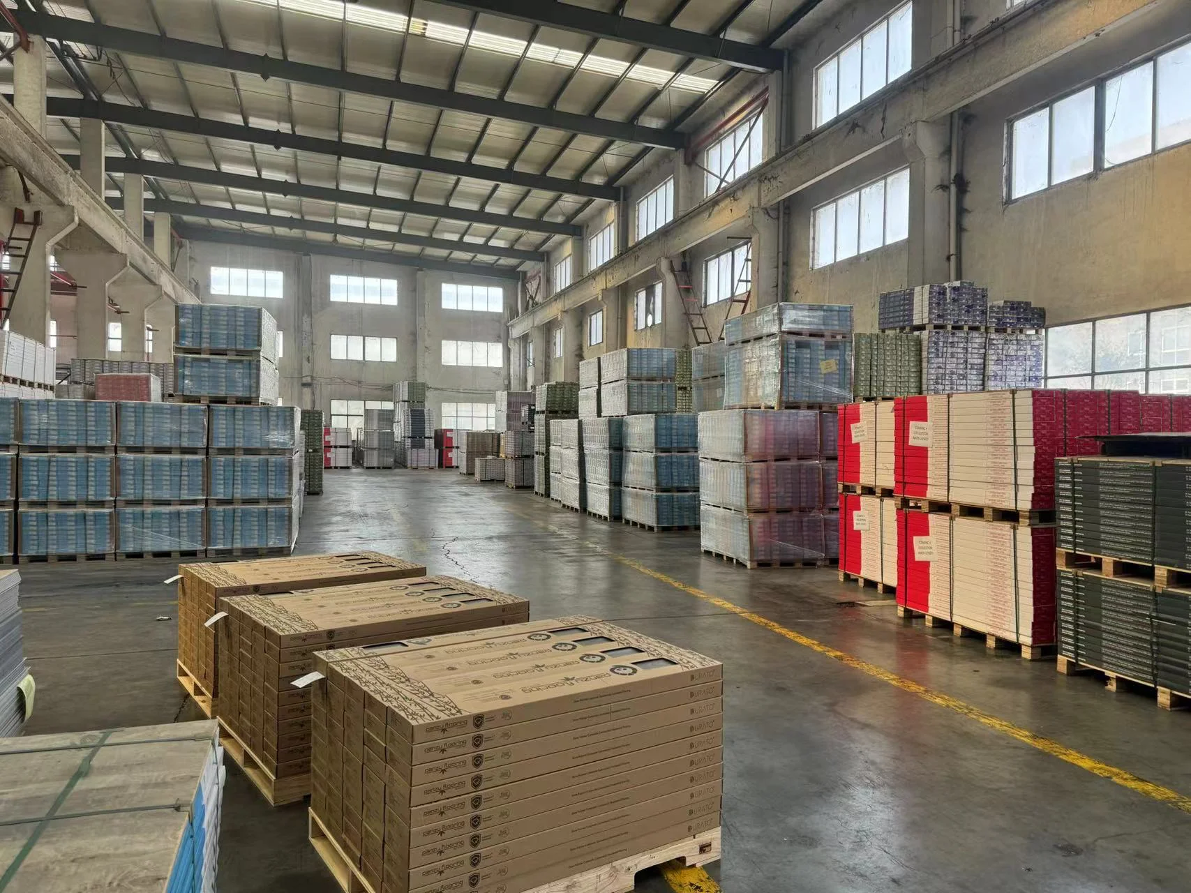 12mm High Glossy Surface HDF AC3 AC4 AC5 Class 32 Waterproof Laminate Flooring