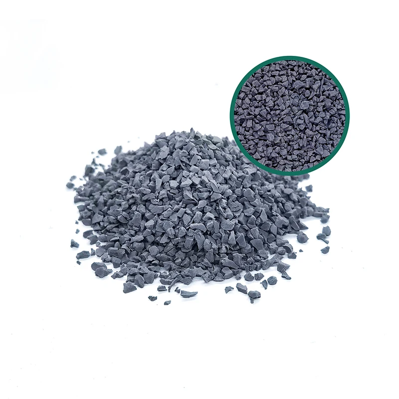 Черные резиновые гранулы из переработанных шин
