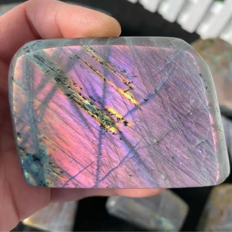 Wholesale pink purple flashy labradorite freeform healing crystal rainbow labradorite sand for decoration