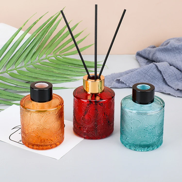 Wholesale 100ml Different Color Painted Cylinder Embossed Reed Diffuser Bottle for Fragrance Aroma