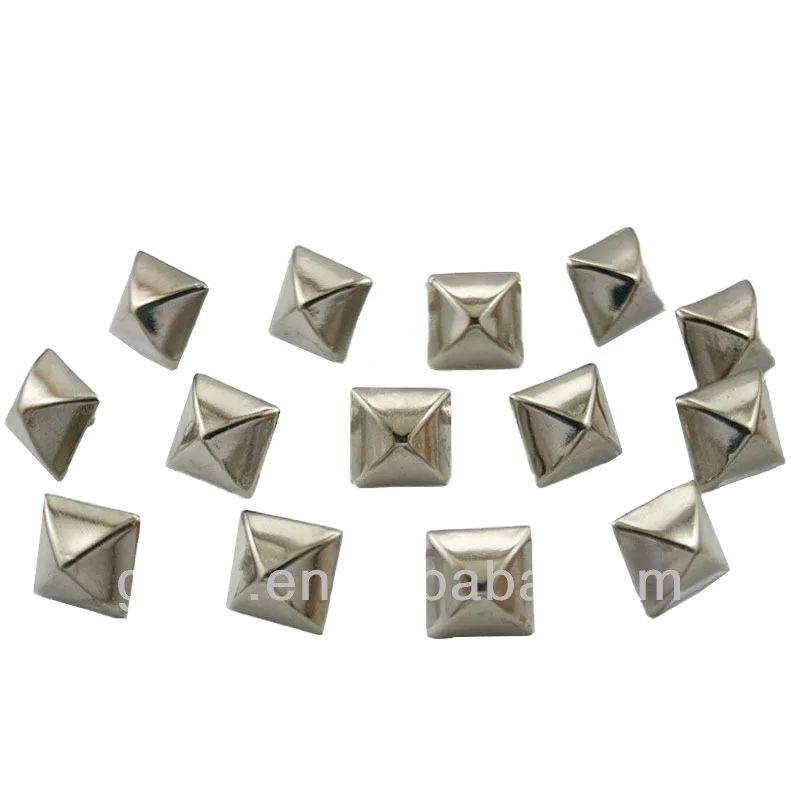 High Quality Pyramid Shape Metal Spike Stud For Handbags Accessories Pyramid Rivets Studs For Bag