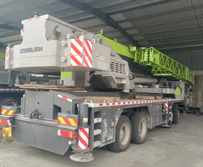 Zoomlion 55ton used truck crane ZTC550H used mobile crane 55ton used crane made in China Chinese used crane
