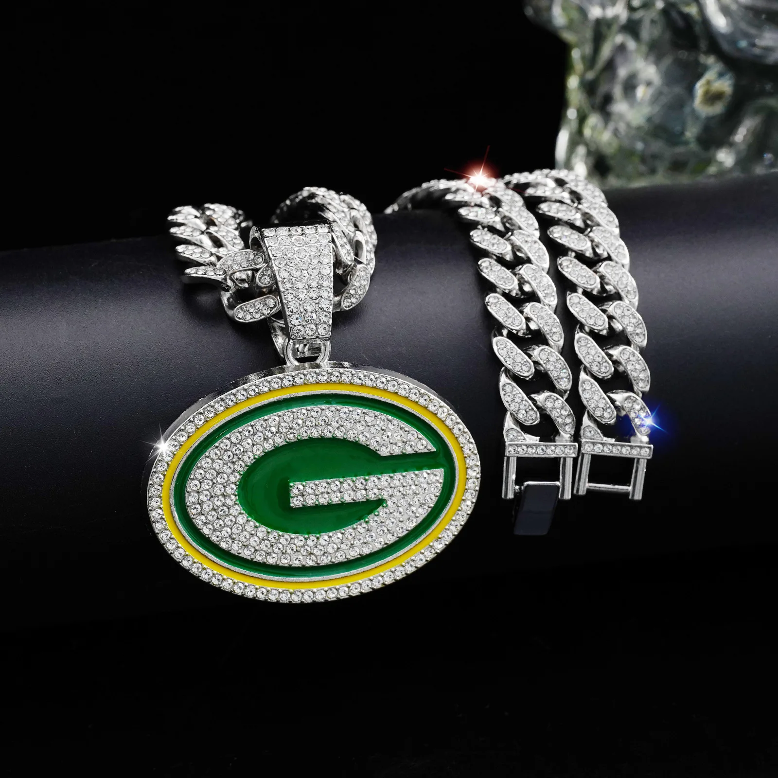 Hip Hop Sparkling Pentagram Pendant Necklace Personality Upscale for Daily Party Music Festival Wear Cool Jewelry