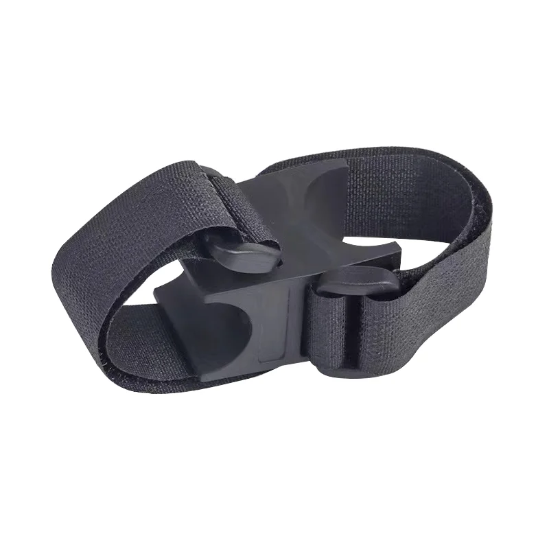 High Quality Bicycle LED Torch Rotation Bracket Flashlight Stand Bicycle Lamp Bike Accessories with Battery Power Supply