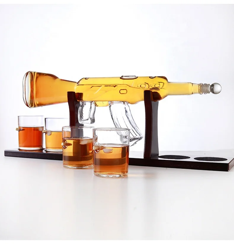 Manufacturer of high quality 800ml gun wine bottle gun shape glass bottle	 gun shaped liquor bottle for sale