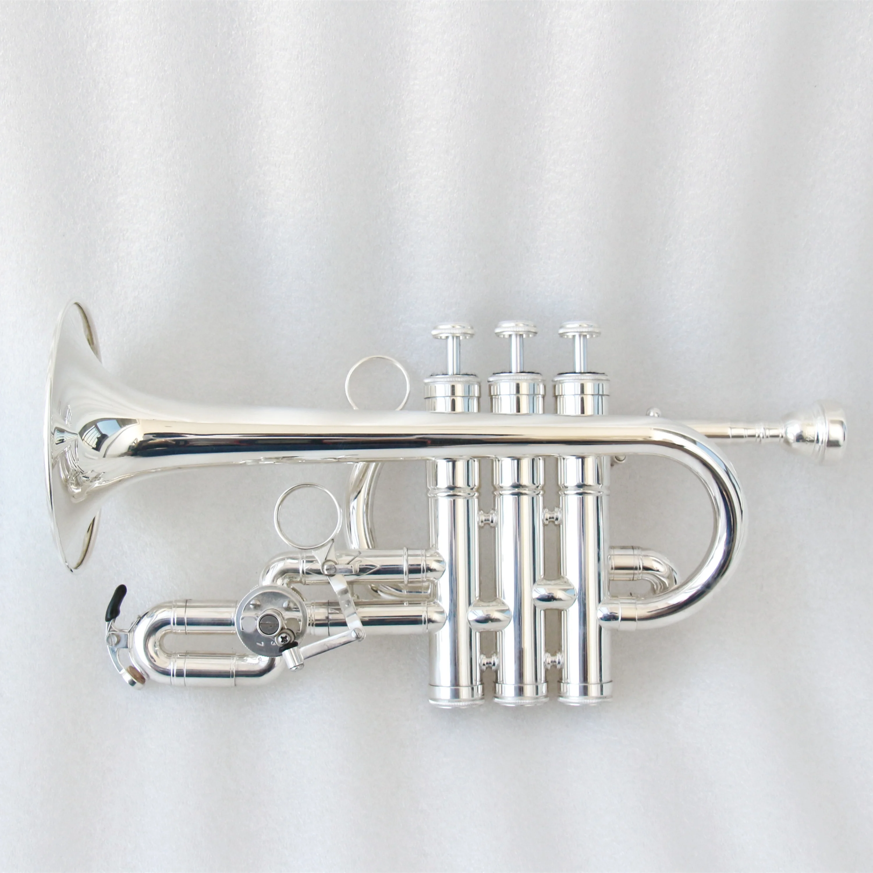 Wholesale Cheap Price BB/A Tone Brass Body Silver Plated FTR-450S Trumpet with rotary valve for sale