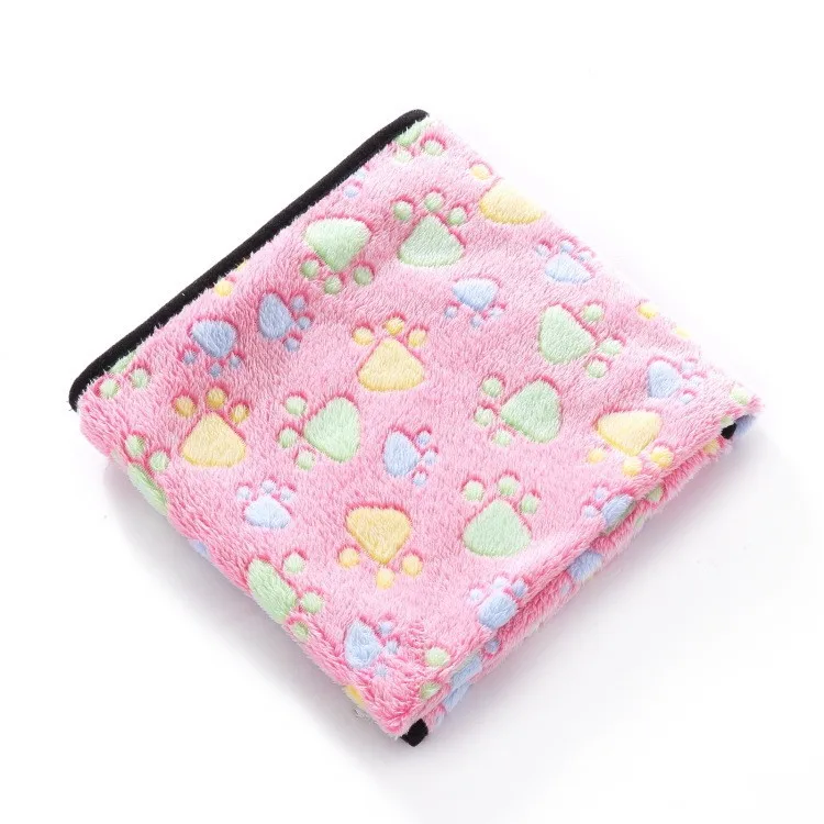 Warm Flannel Puppy Blankets Soft Printing Dog Travel Mat Dog Bed Cover Pet Blanket for Pets Daily Sleep