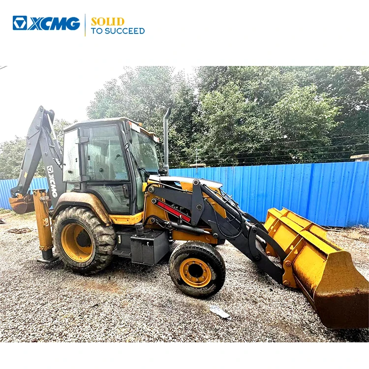 XCMG official used Backhoe loader XC8-S2560 with H tyre rear leg Only 550 working hrs for sale
