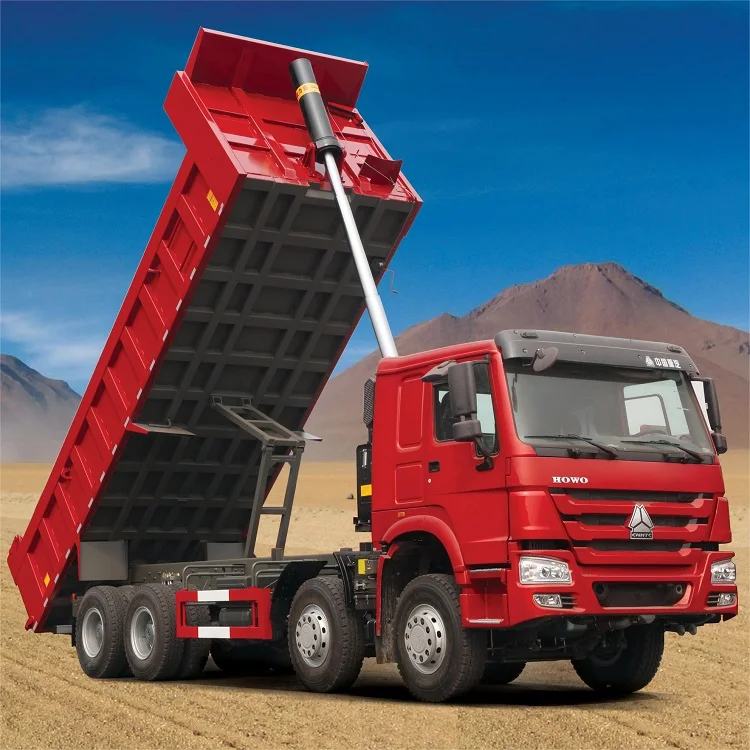 В отличном состоянии самосвал Sinotruk HOWO 371HP 400HP 8X4 для продажи в городе uganda