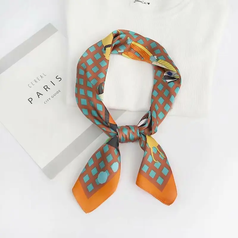 Hot Selling High Quality Fashion 70cm Luxury Brand Scarves Square Scarf Printed Chiffon Scarves