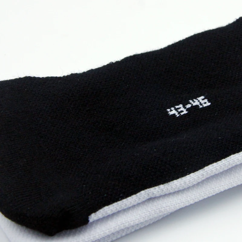 Wholesale men thick winter Cushioned terry hiking knee high print  custom long ski wool socks