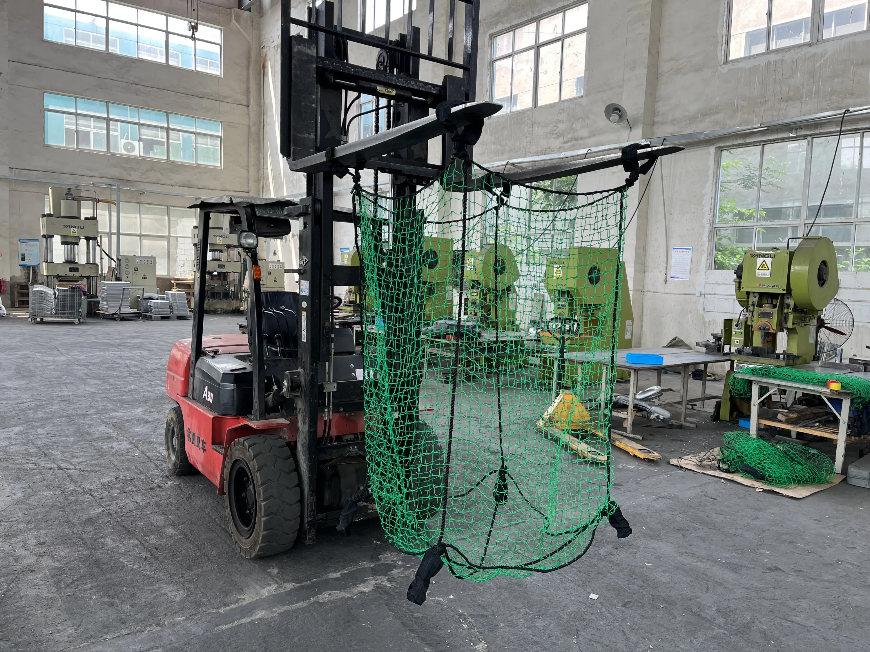 High Quality Breathable 1500 L Firewood Net Packing Bag for Firewood Wooden Plastic Net Bag