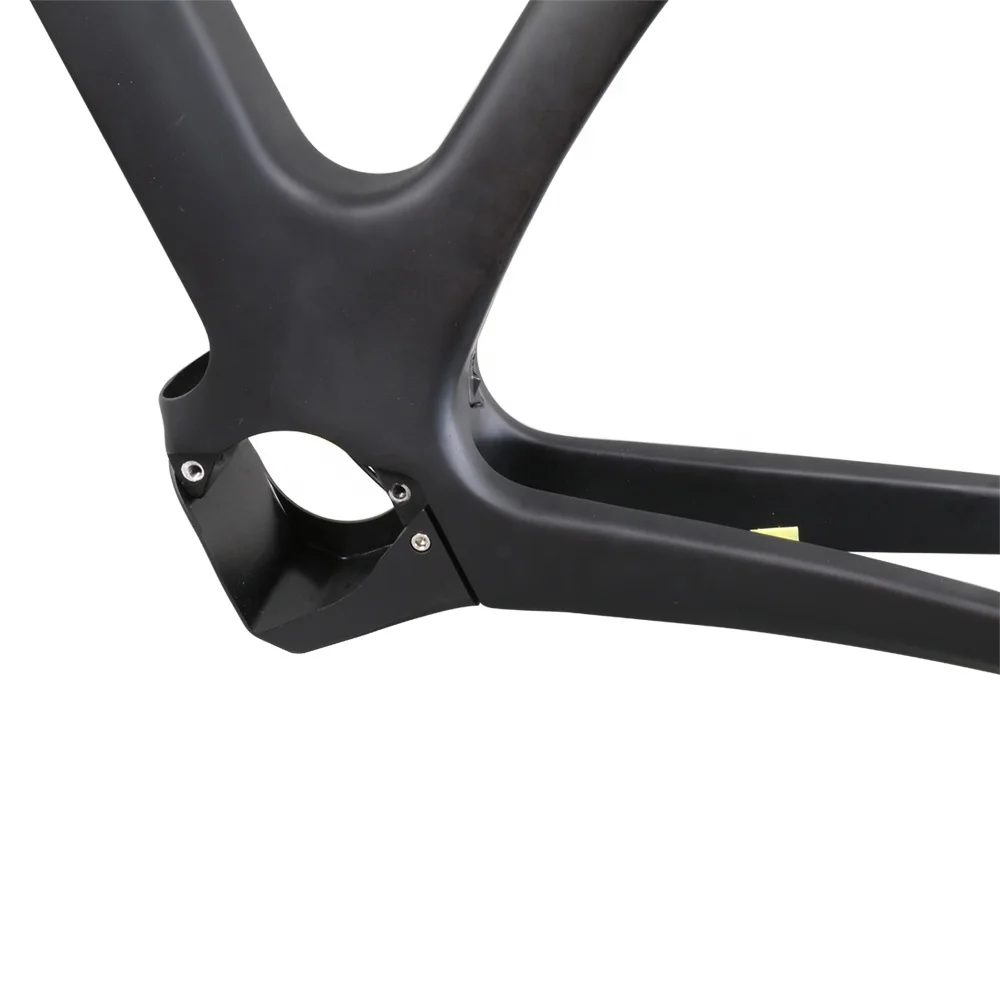 Electric carbon road bike Disc flat mount monocoque 32C tire