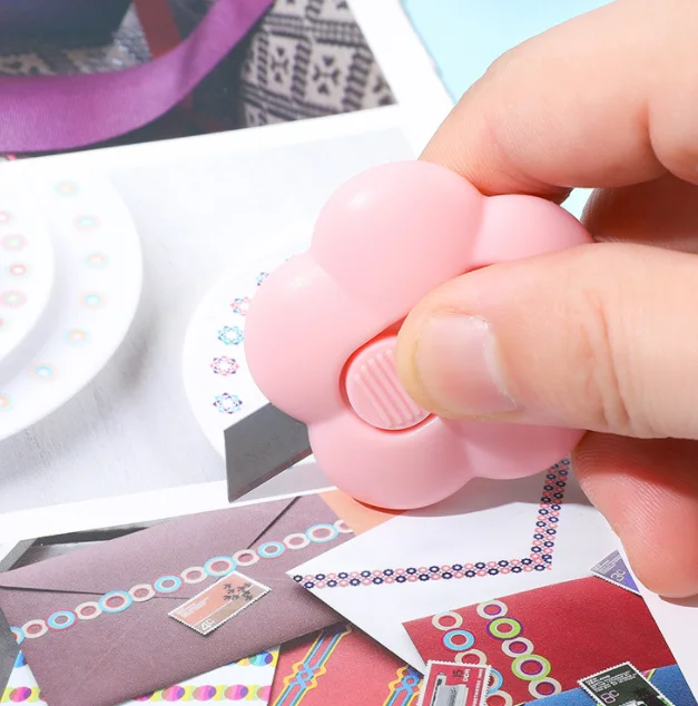 Creative flower utility knife portable express open box mini knife