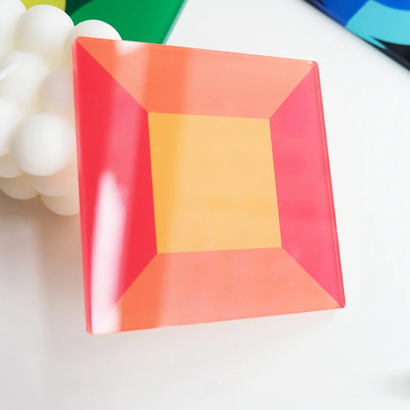 Wholesale creative beverage home table decoration mug acrylic coasters multi-color shape transparent acrylic coaster