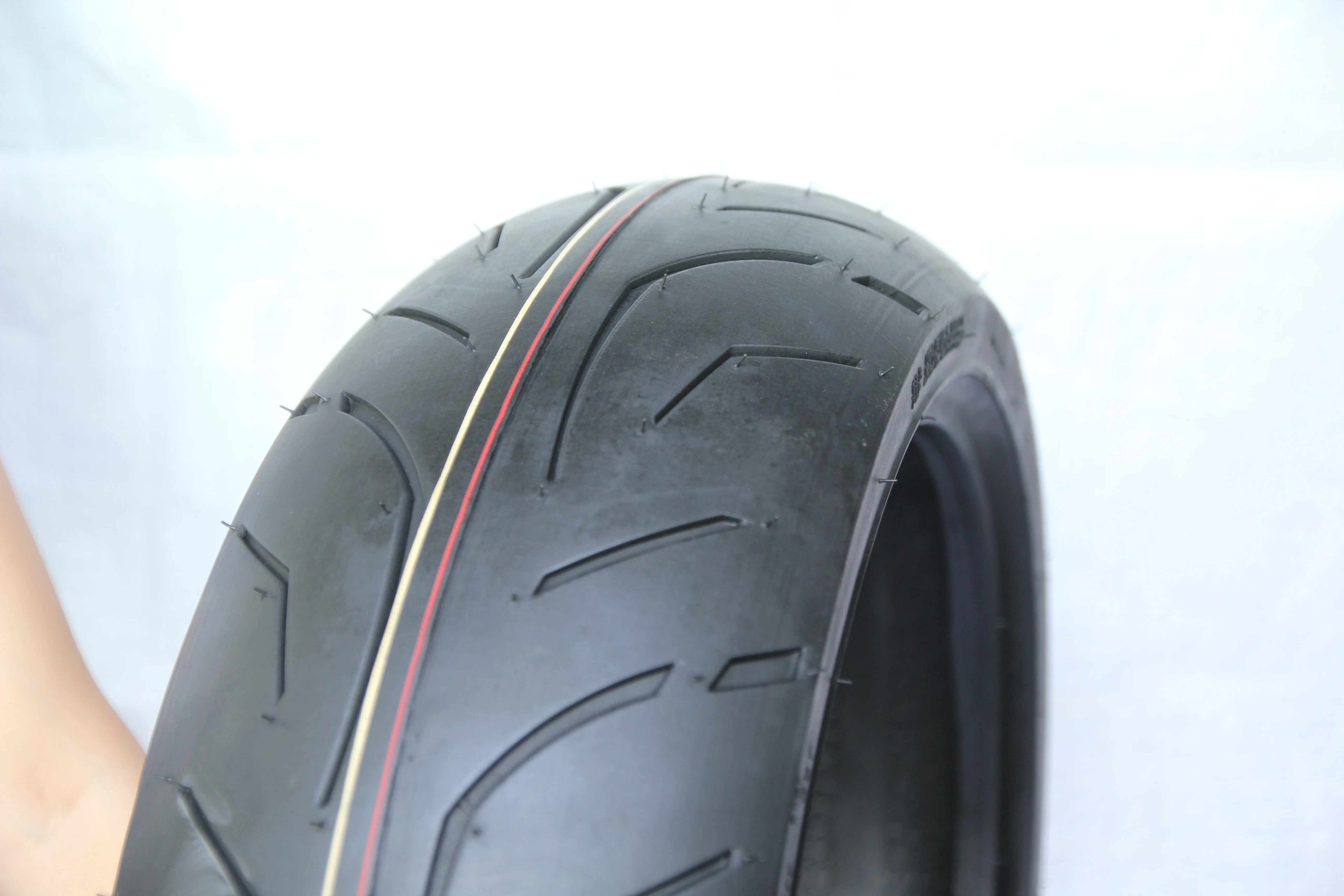 high quality china motorcycle tubeless tire 180/55-17 190/50-17 190/55-17