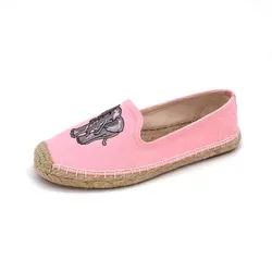 Wholesale  New style fashionable Casual closed toe flat slip on soft jute sole canvas casual espadrilles shoes for women