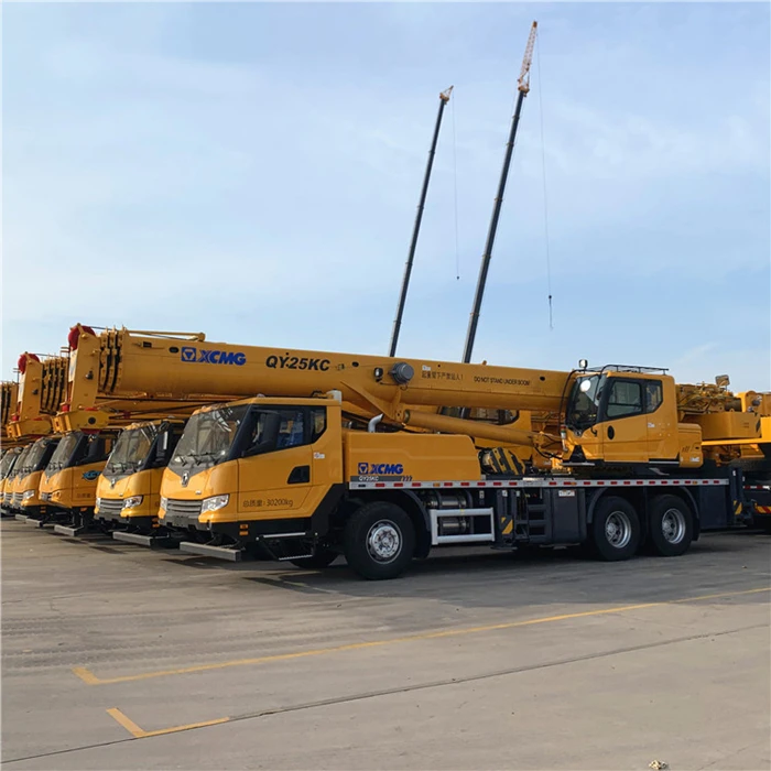 xcm g 25 ton mobile truck crane with 5 sections QY25KC