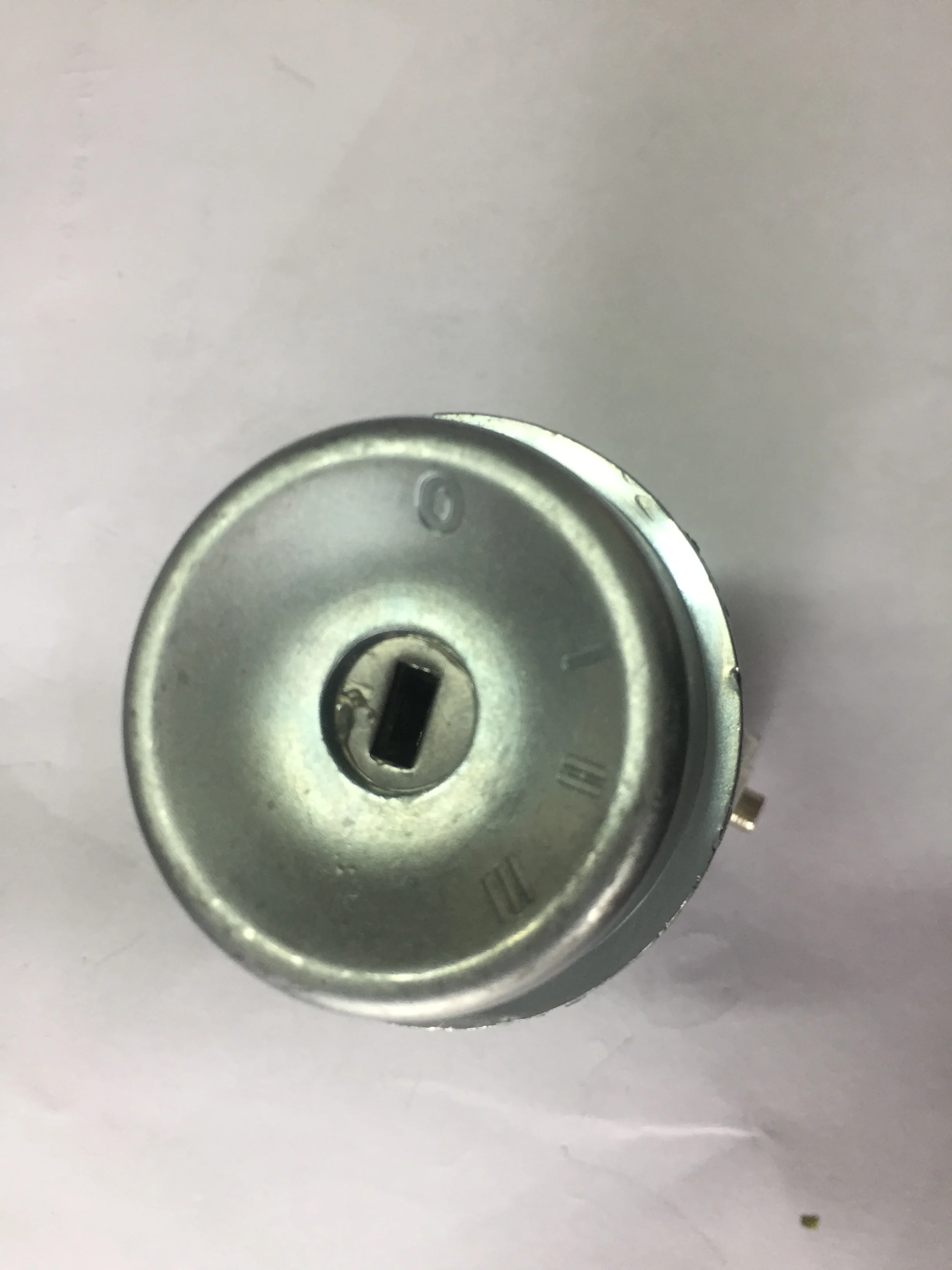 Ignition lock, BE8Z 11582 B, BE8Z11582B  for ford  escort GII 12-/ Fiesta GIII 10-