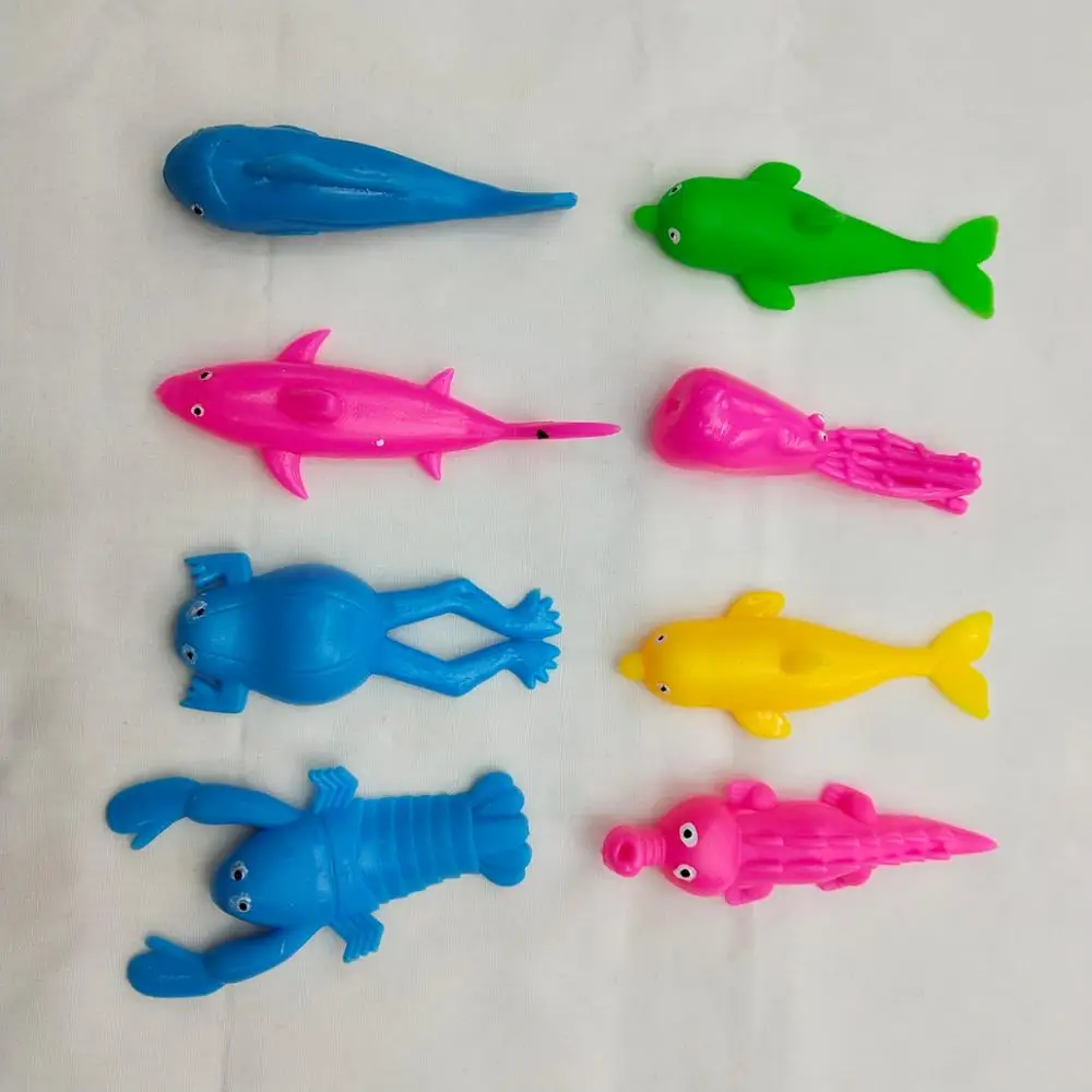 New Product Unisex Soft TPR Flying Animal Slingshot Chicken Toys and Fun Rubber Toy
