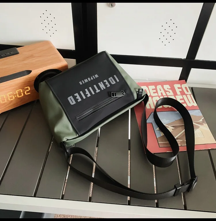 China Supplier Custom Logo Satchels Unisex Leather Chain Single Shoulder Bags Men Sling Crossbody Messenger Bags