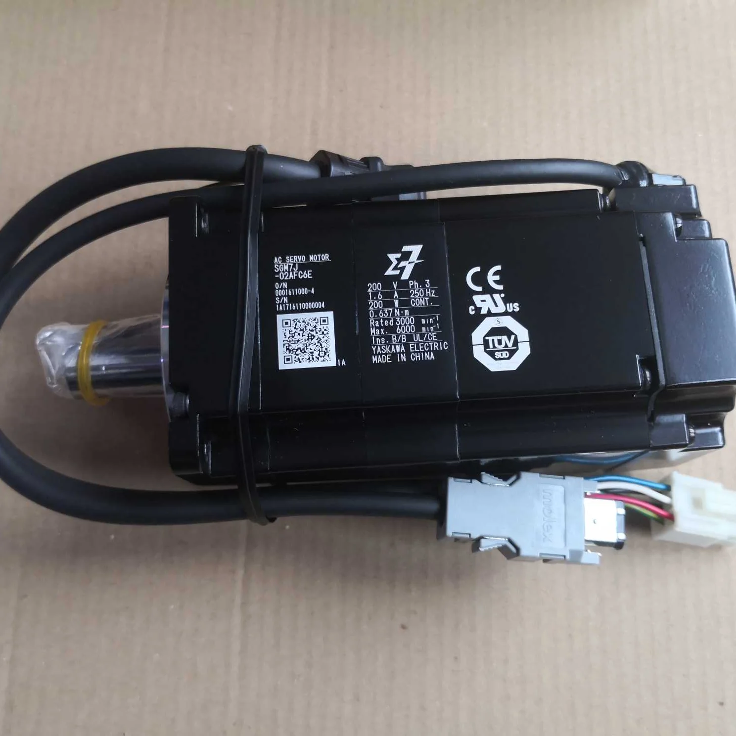 
China Manufacturer Customize High Torque 3 Phase Servo Motor With Brake SGM7G-01AFC6C Servo Motor 