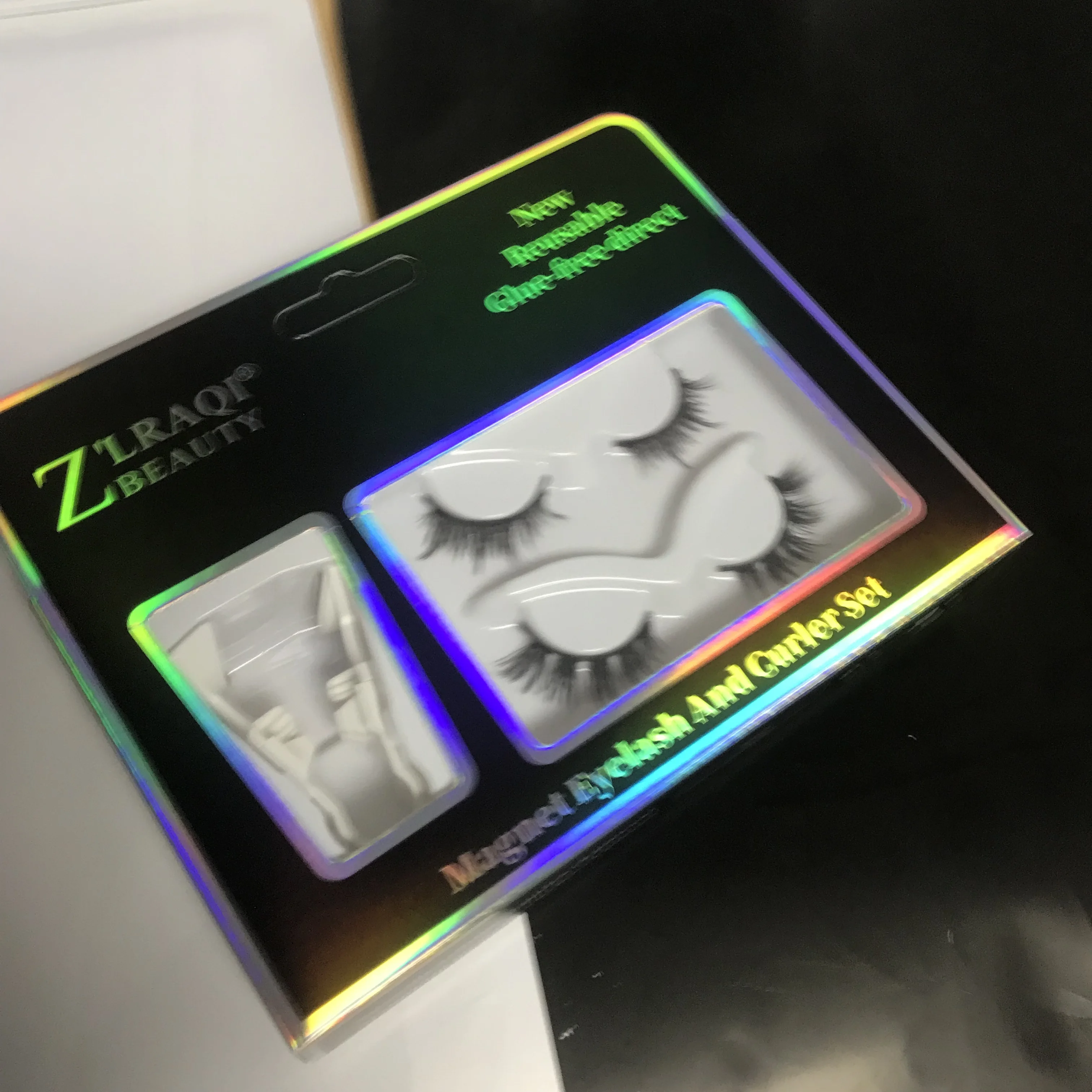 Wholesale customized private label silk 3d faux mink 5d magnetic lashes soft band no glue Quantum magnets Magnetic Eyelashes