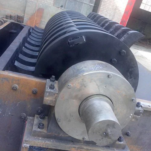 Industrial Waste Scrap Copper Aluminum Metal Recycling Crusher for Sale