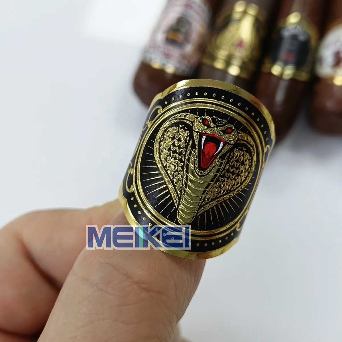 Индивидуальная сигарная лента с тиснением