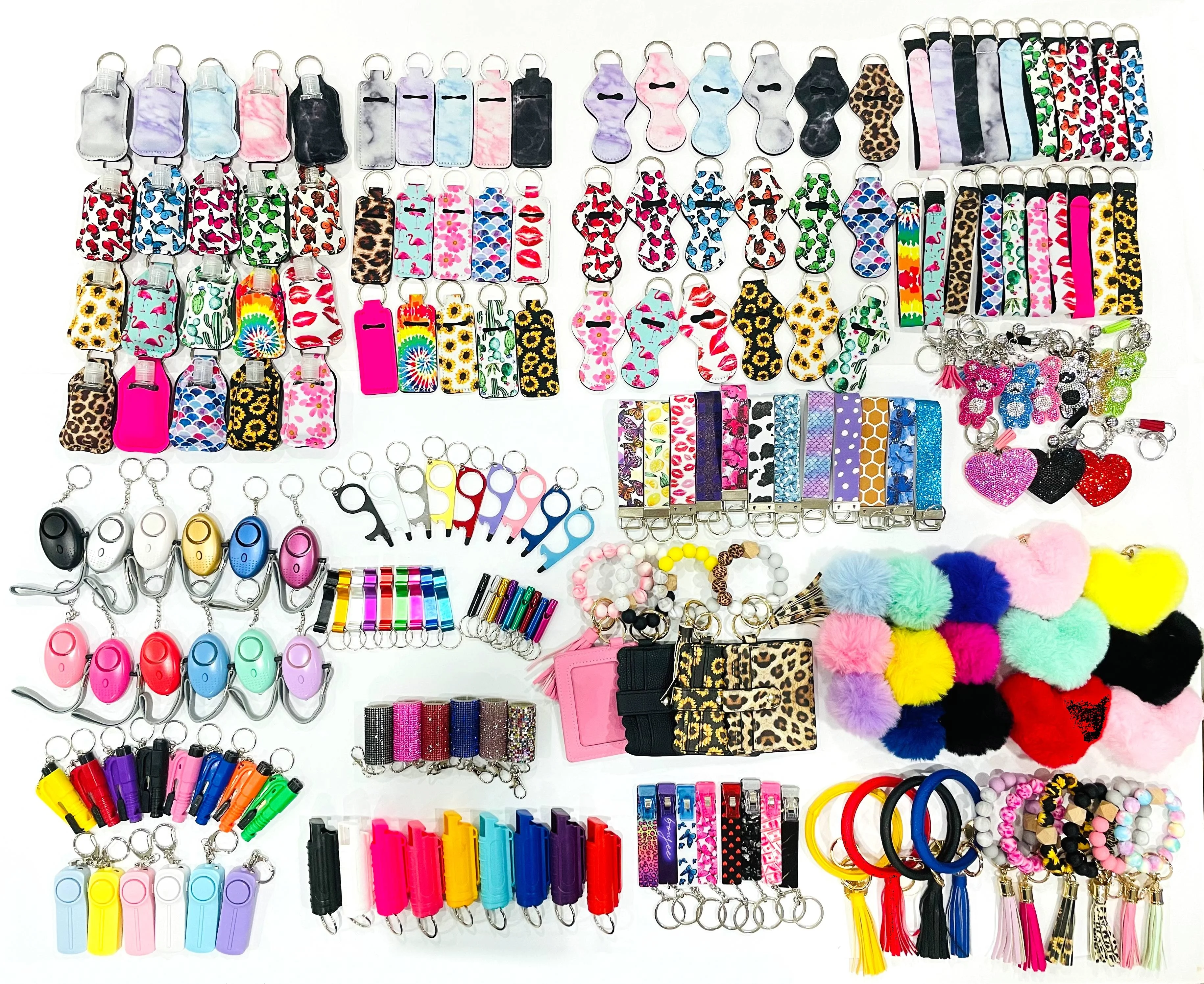 Wholesale 10pcs Set Self Defense Keychain Set Bulk Tools Gadgets Accessories Plastic Spray Shell Self Defense Keychain for Women