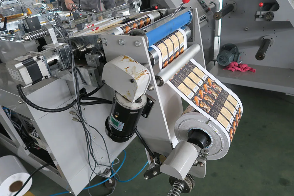 WQM-320G Automatic Flatbed Label Die Cutting Machine with Hot Foil Stamping Device