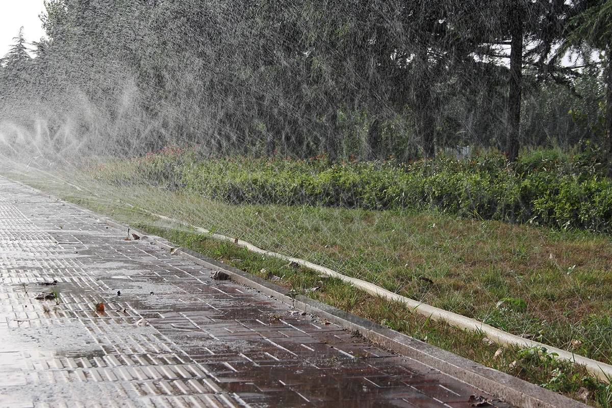 Factory Low Price PE Farm Irrigation as Customer Micro Spray Sprinkler Hose