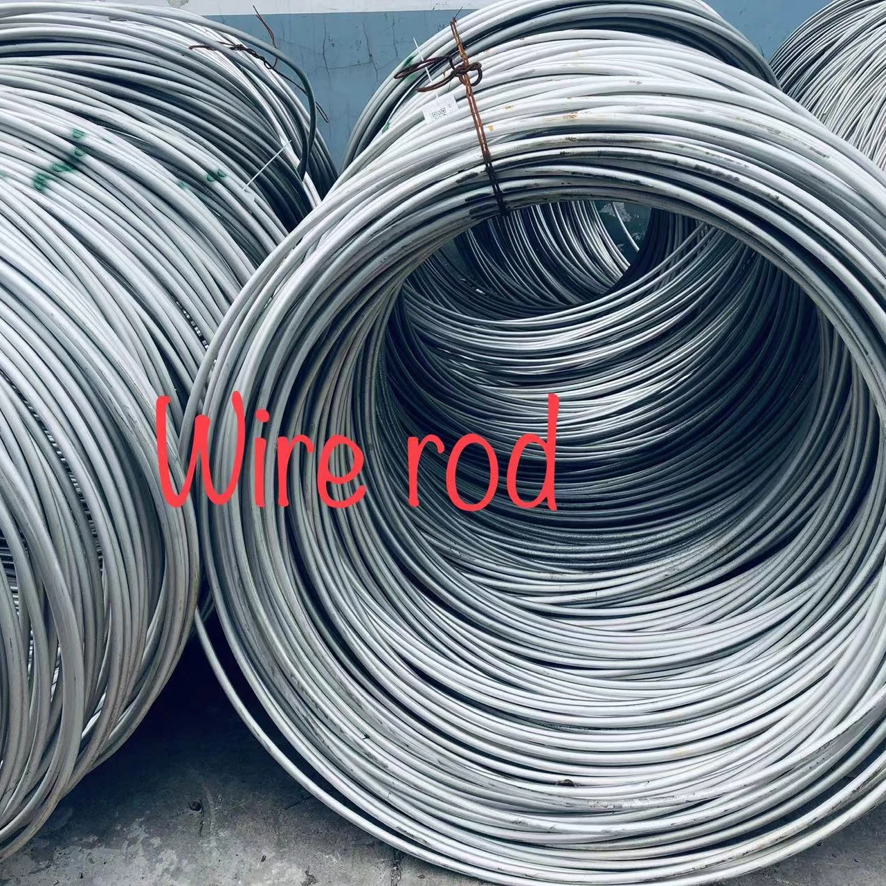 Cheap Different sizes silvery professional production stainless steel 304 or 2205 or SS316 Raw material wire rods