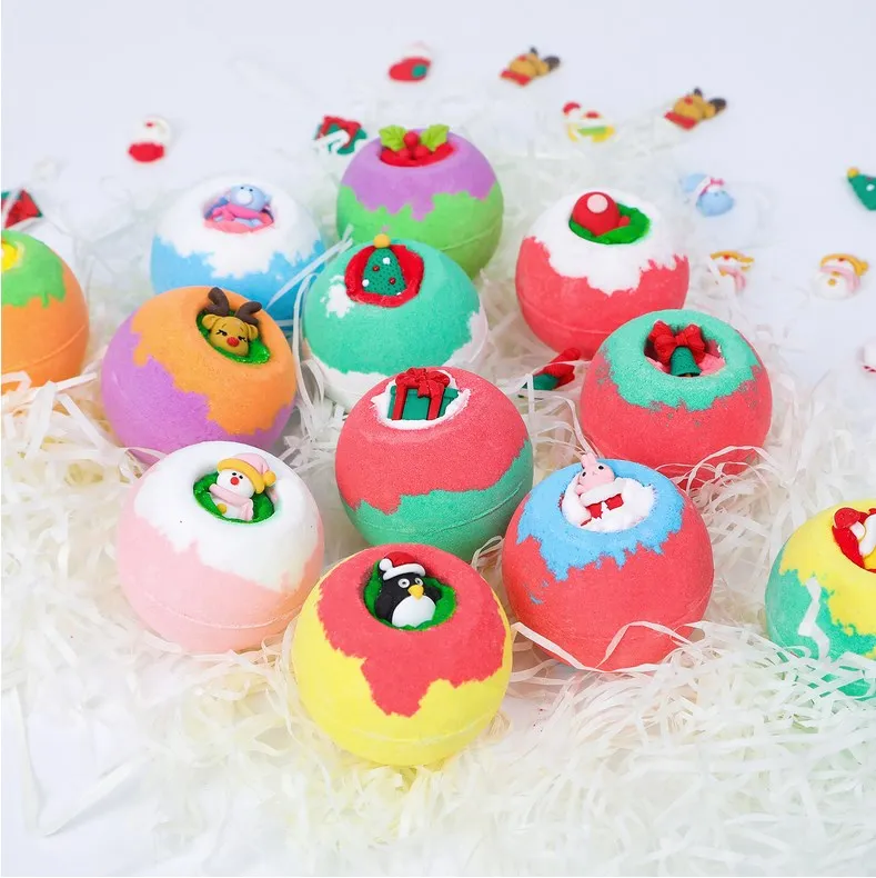 Private Label Cute Organic Kids Bubble Fizzy Bath Gift Set Bath Bombs With Surprise Toys Inside Christmas Bath Bombs Gift Set