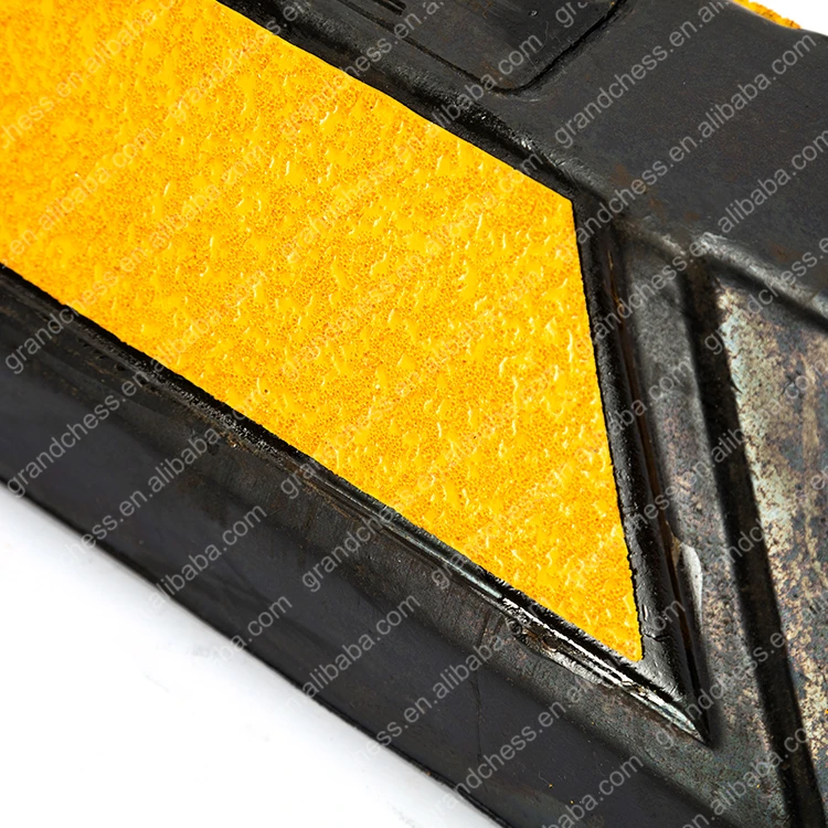 
3 Feet Long Rubber Car Wheel Stop Bump Parking Block Wheel Stop 