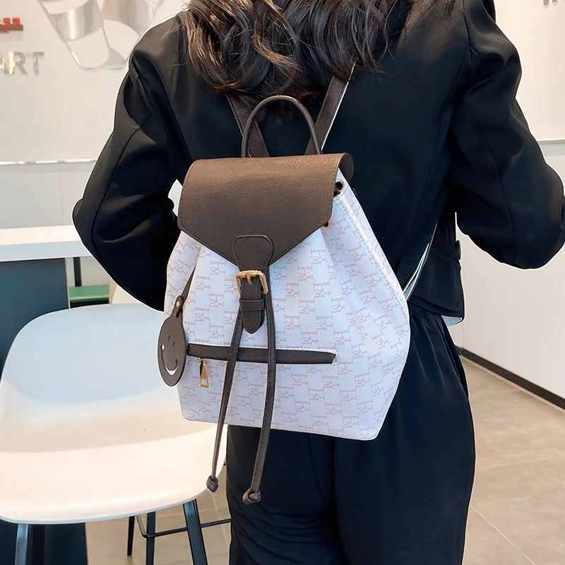 Multifunctional backpack 2023 new everything fashion color bump schoolbag travel draw rope backpack for women